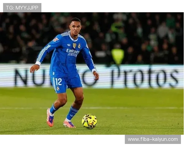 阿诺德社媒坦言伤病让我心碎,承诺以更好状态在2026年回归 阿诺德社媒坦言伤病让我心碎,承诺以更好状态在2026年回归